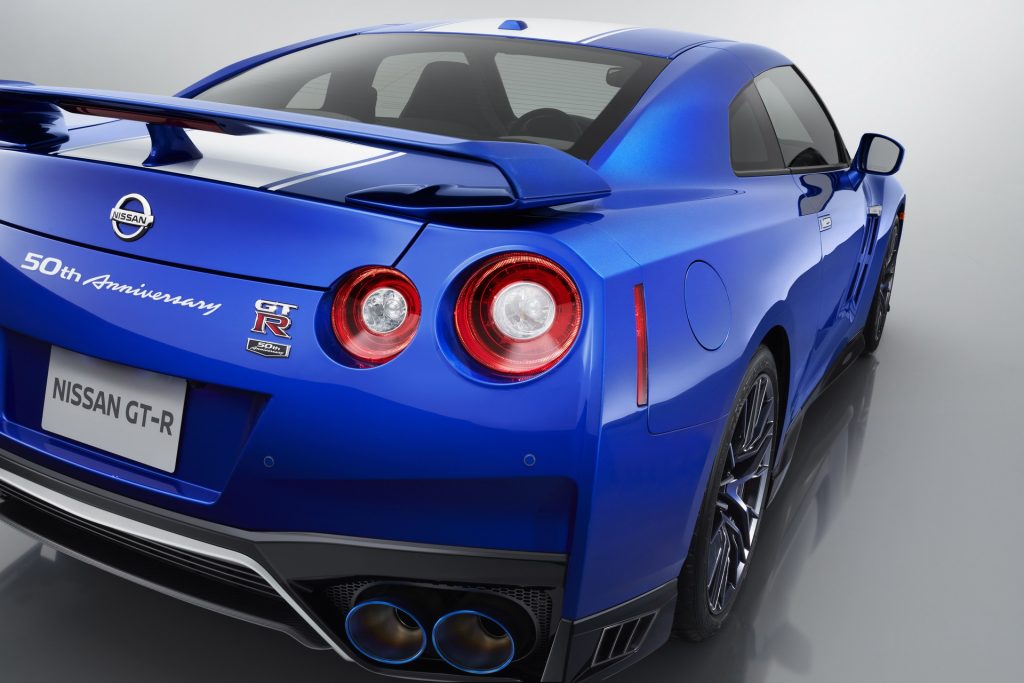 2020 Nissan GT-R Brings Back R34’s Iconic Bayside Blue For 50th ...