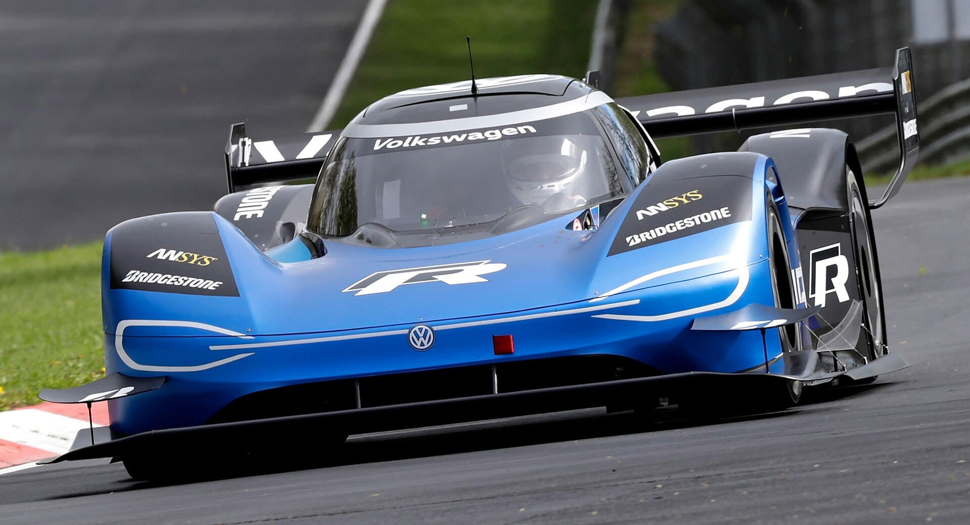 Vw electric deals race car nurburgring