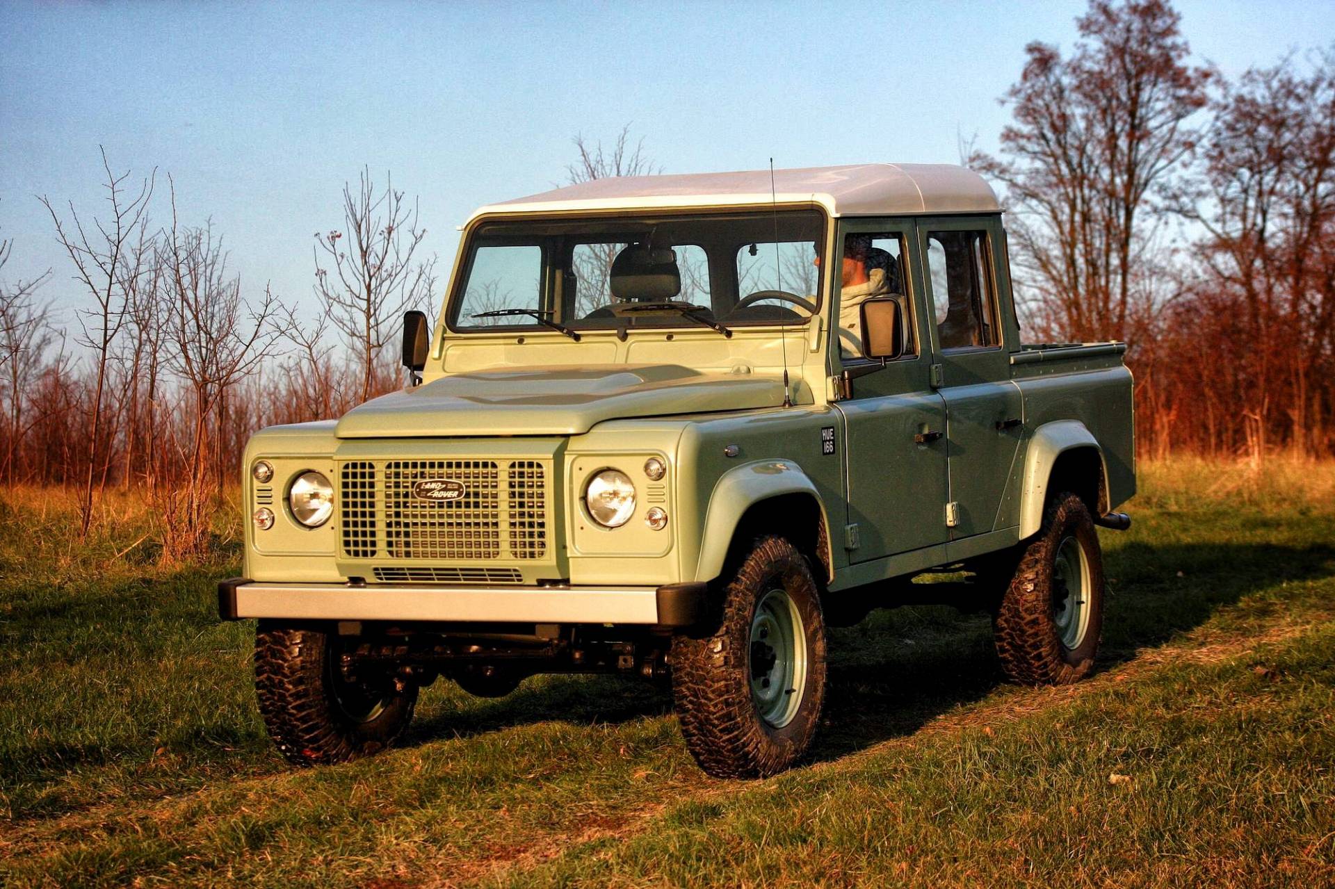 Range Rover Defender Double Cab Pickup  : 127 Chassis With Double Cab And Bimobil Camper Module.