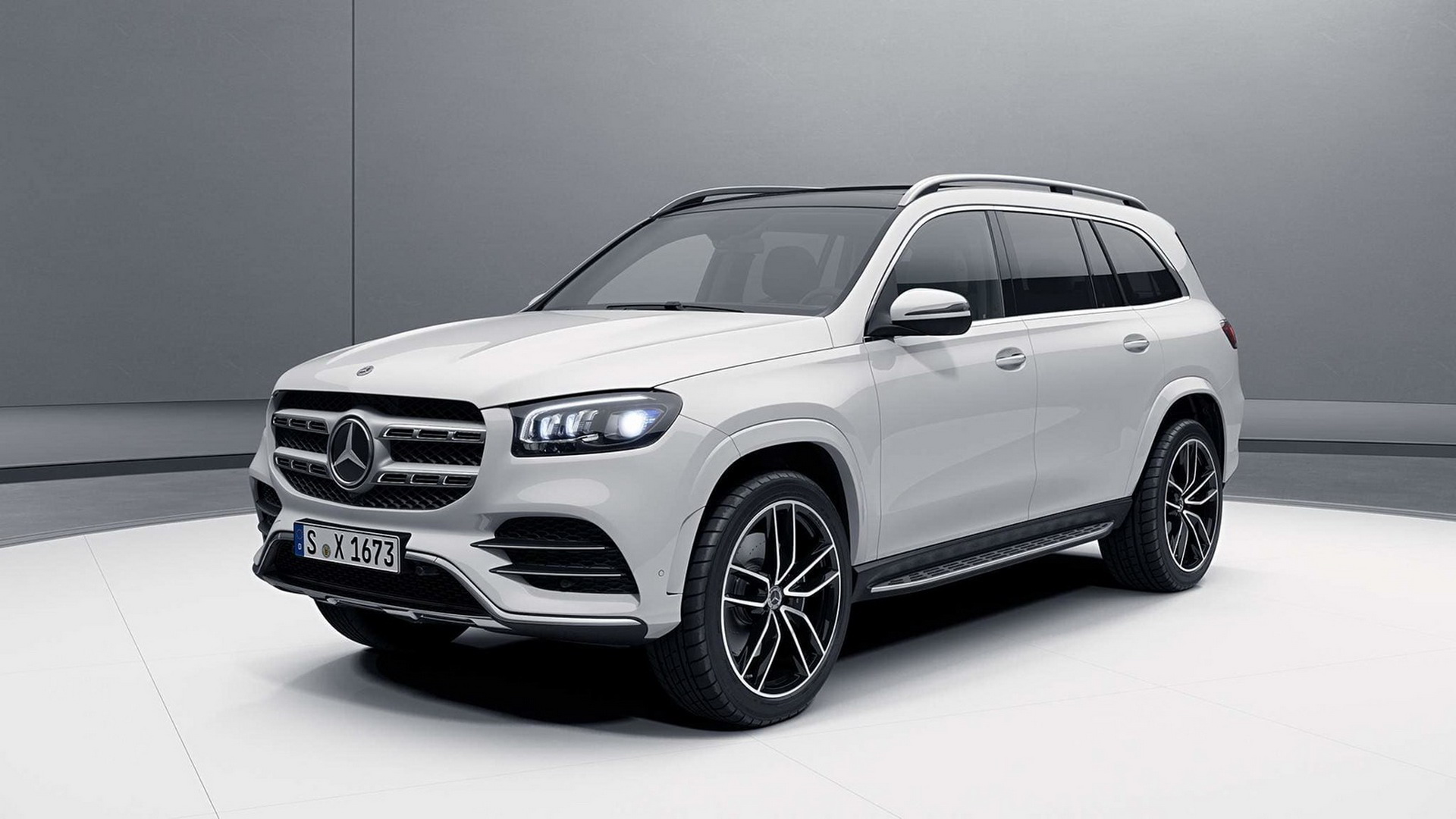 2020 Mercedes GLS: New Photos Of Full-Size SUV Coming For BMW X7 ...