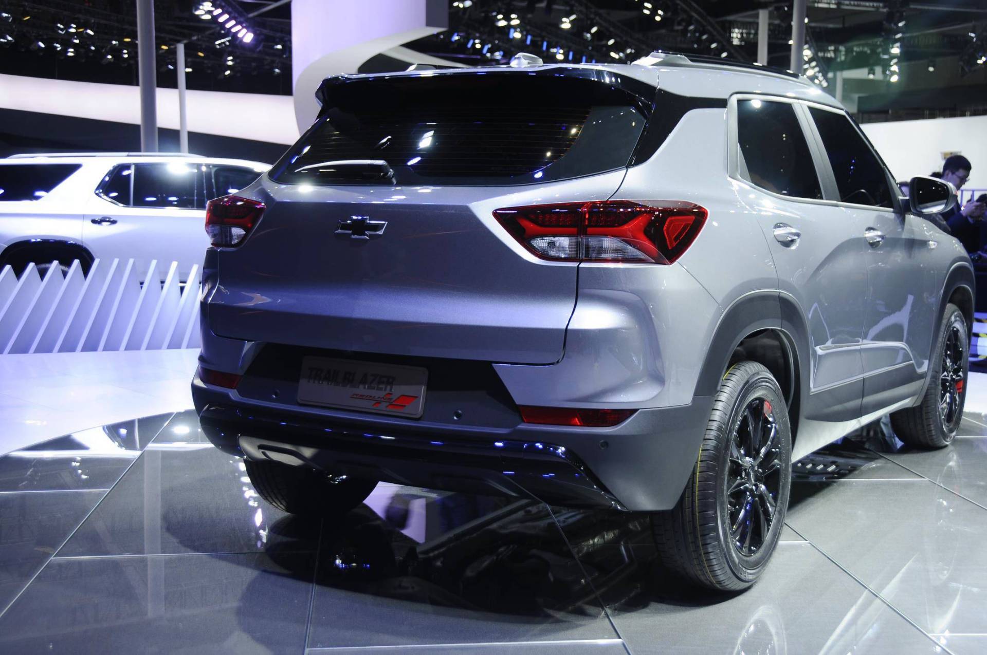 china s 2020 chevy trailblazer launched with 162 hp 1 3l turbo carscoops china s 2020 chevy trailblazer launched