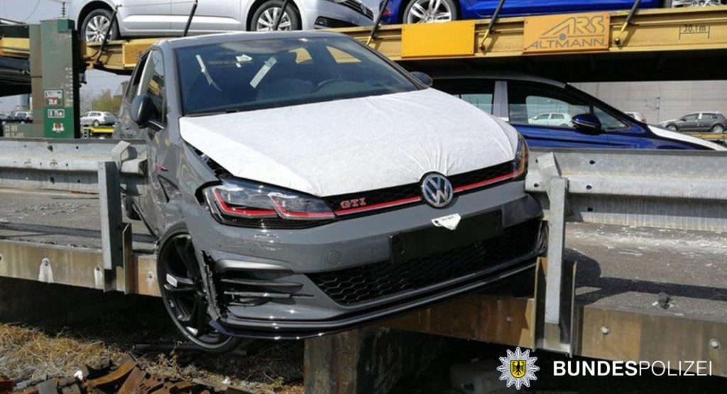  Would-Be Thieves Try To Steal A New VW Golf GTI From Train Car, Fail Miserably