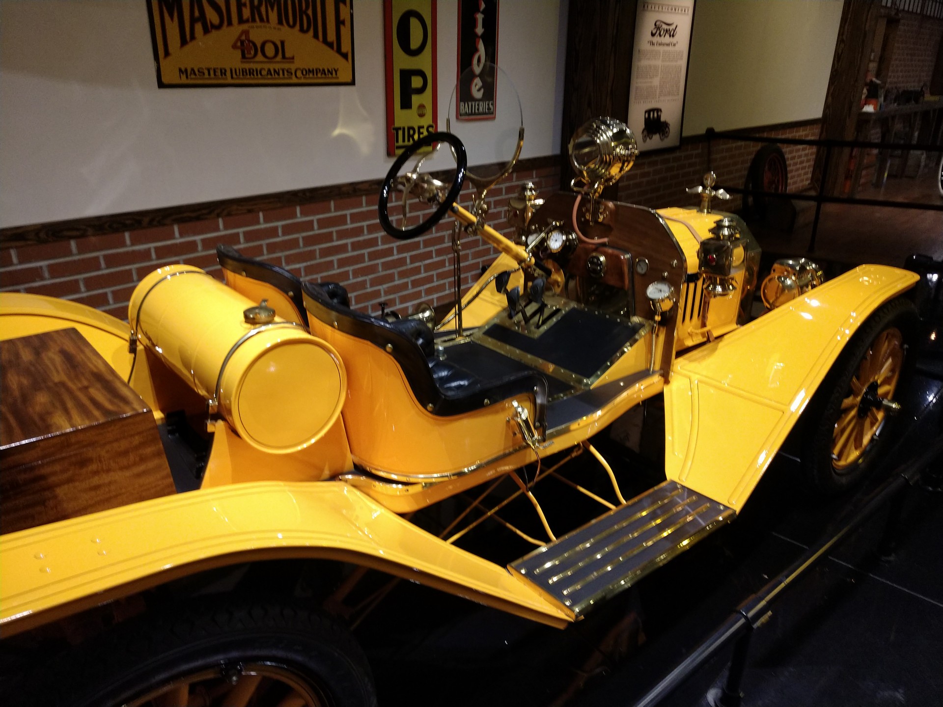 Road Trip Gateway Auto Museum Is A Tribute To American Luxury And   D2da6cf2 Gateway Auto Museum 7 