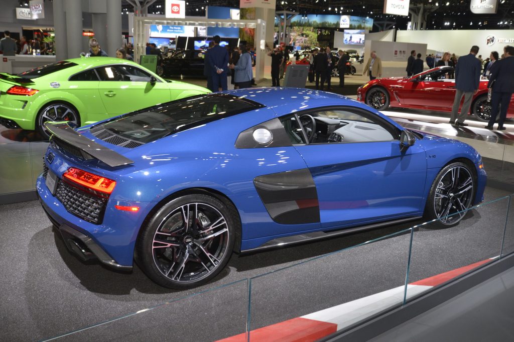 Updated 2020 Audi R8 Makes Stateside Debut In NY, Starts At $170,000 ...