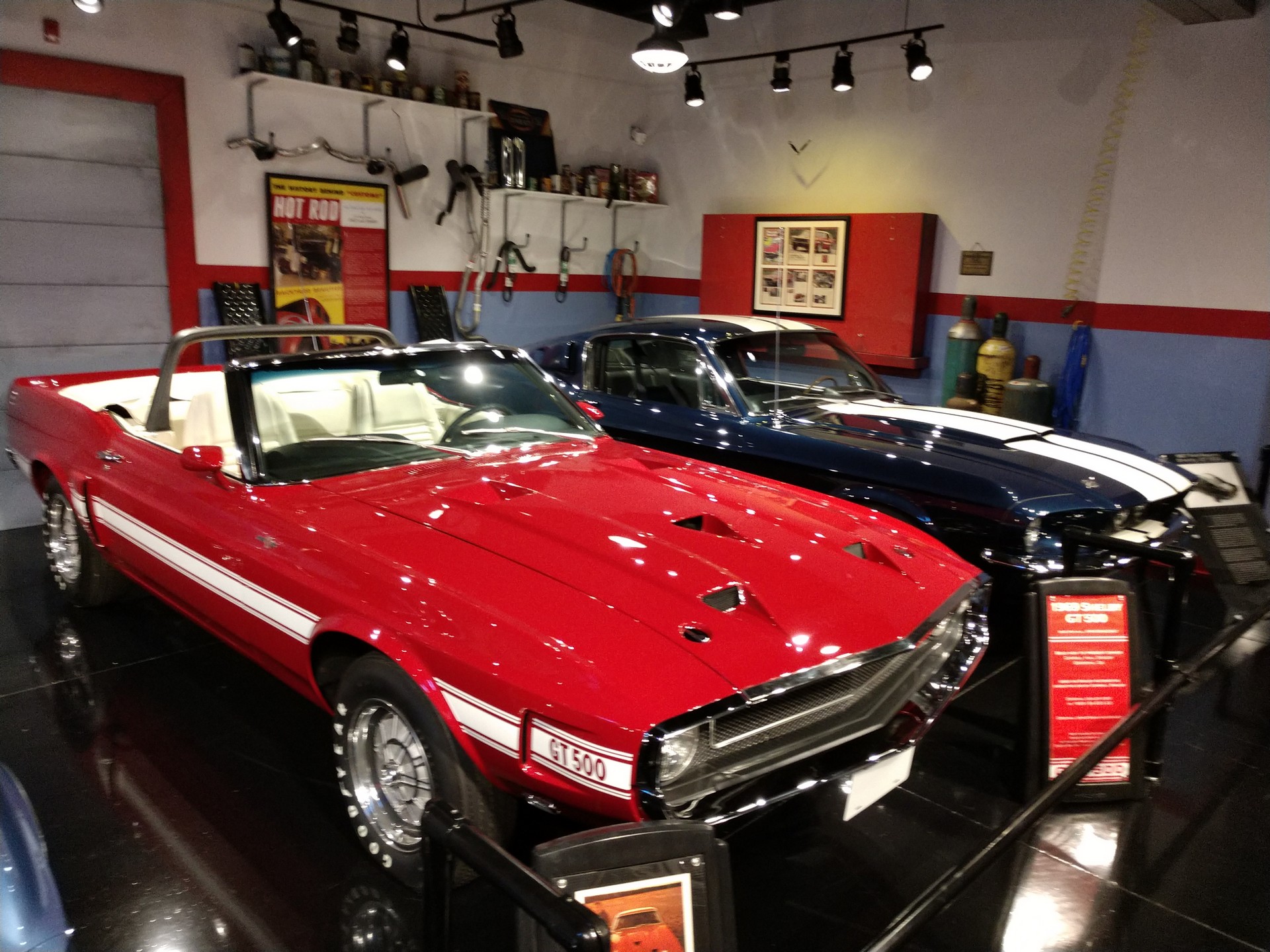 Road Trip: Gateway Auto Museum Is A Tribute To American Luxury And ...