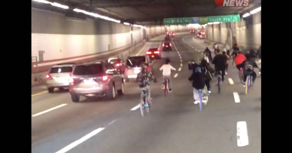  Boston’s O’Neill Tunnel Invaded By Dozens Of Teen Cyclists, Police Force Them Out