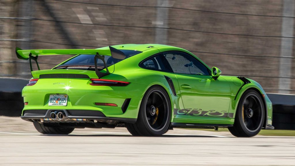 Watch The Porsche 911 GT2 RS Set New Lap Record At Road America | Carscoops