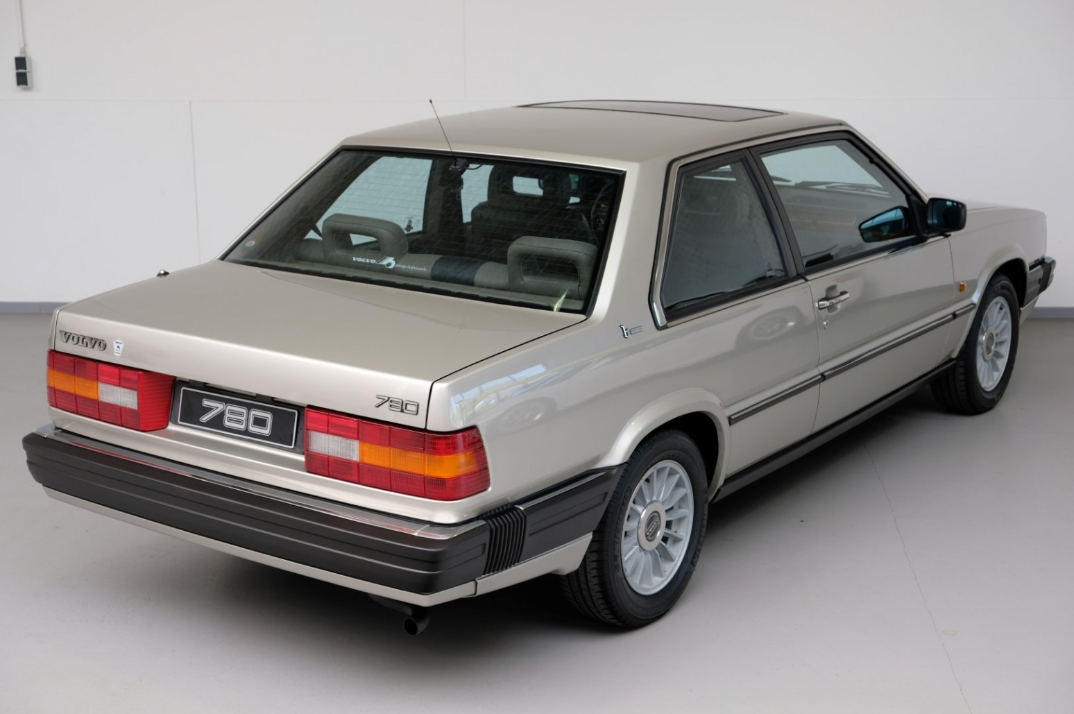 Pristine 1988 Volvo 780 Coupe Blends Bertone Styling With Swedish Flair