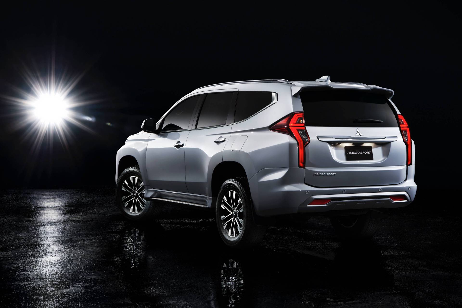 Mitsubishi pajero sport 2020