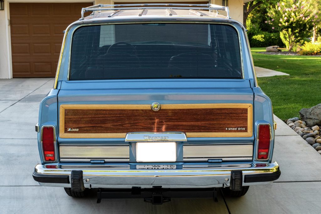 1984 Jeep Grand Wagoneer With ‘Vette LS1 V8 Swap Sells For A Cool ...