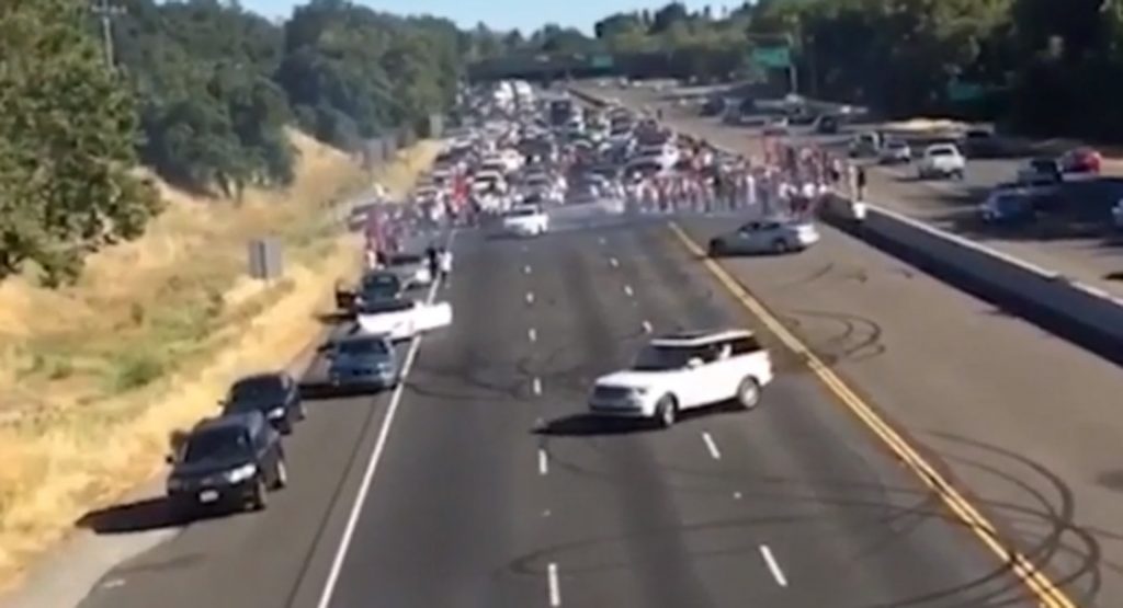  Police Arrest Seven People After Hoons Block California Highway To Do Burnouts