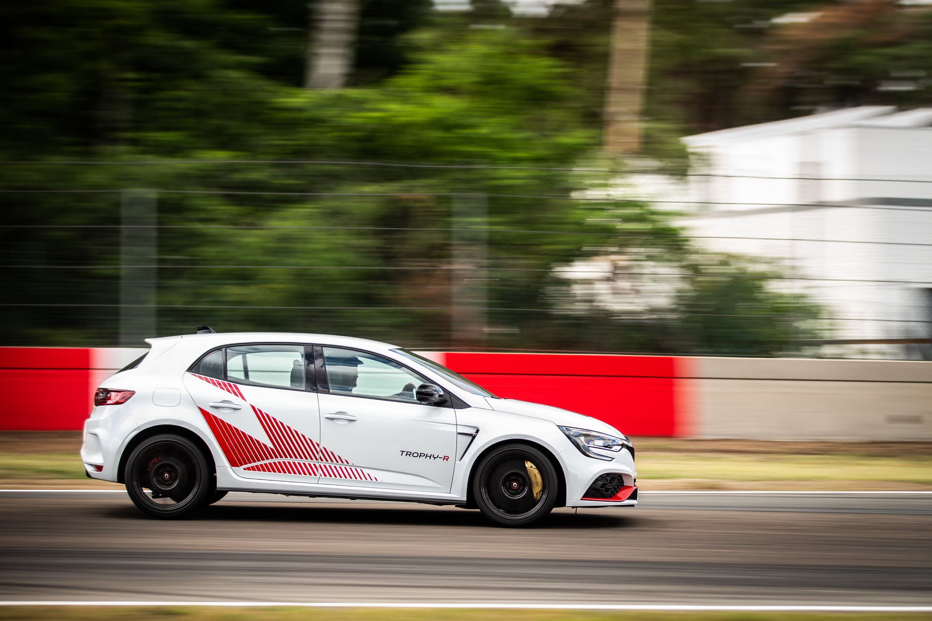 Renault Details Megane RS Trophy-R, The Purest Hot Hatch Of Them All ...