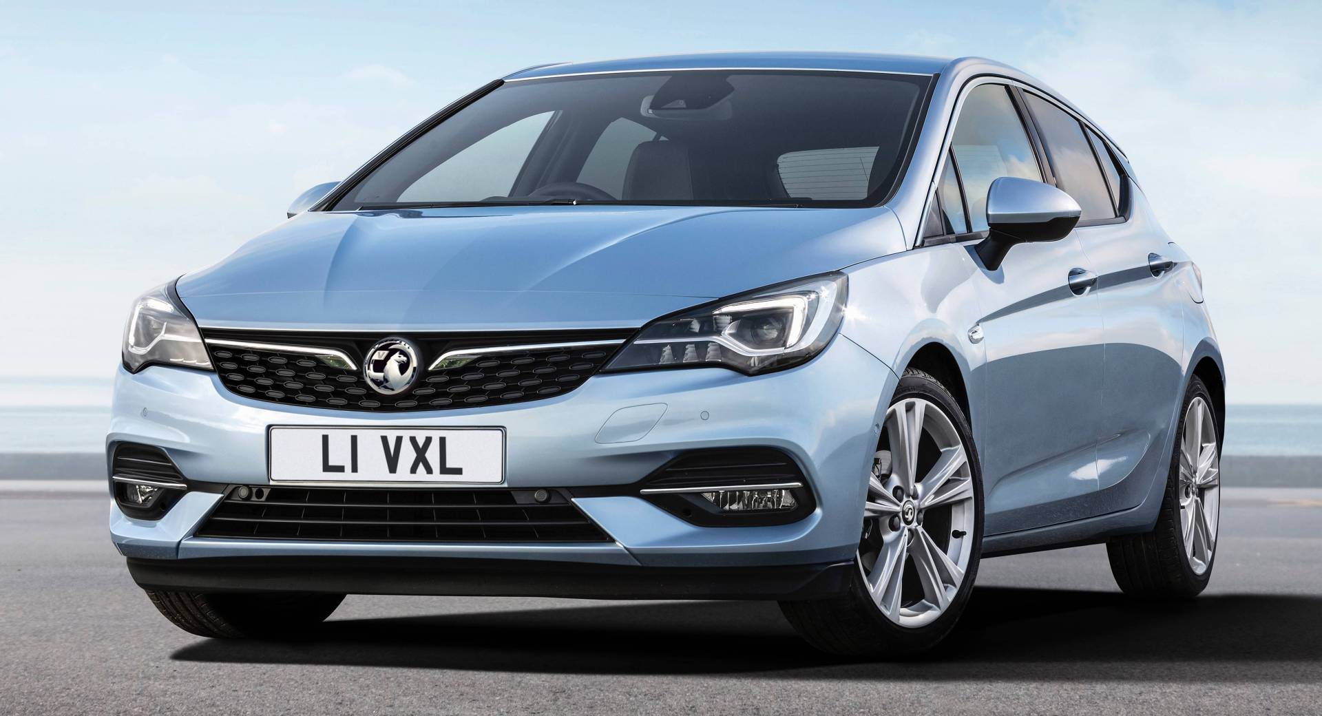 https://www.carscoops.com/wp-content/uploads/2019/07/ddb16795-2020-vauxhall-astra-0.jpg
