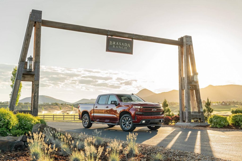 2020 Chevy Silverado 1500 Diesel Tops Rivals With Epa Estimated 33 Mpg