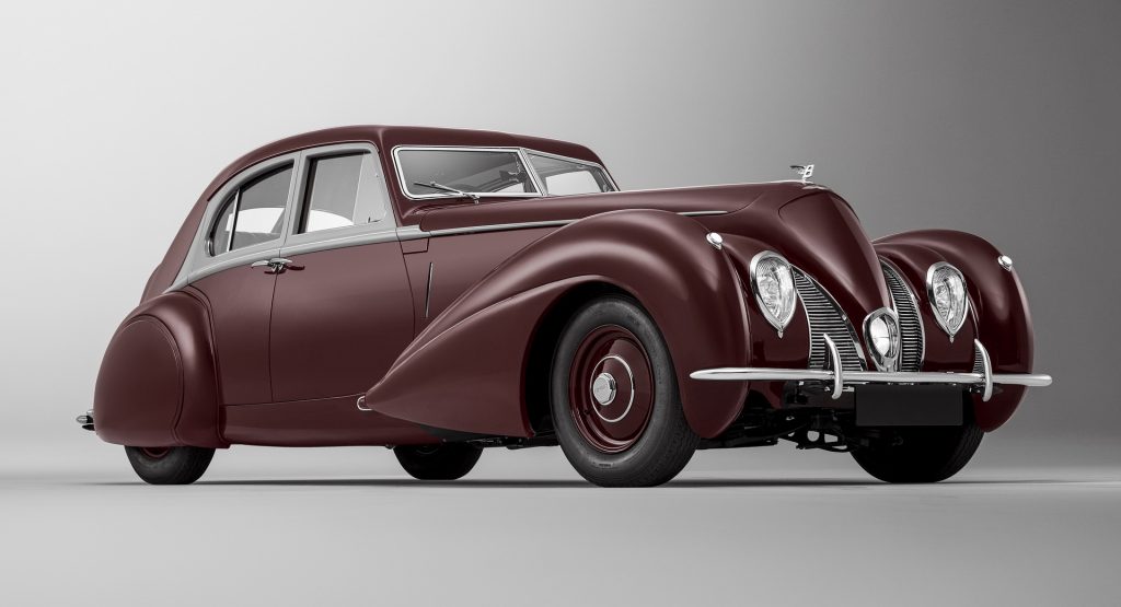  Mulliner Recreates Long-Lost 1939 Bentley Corniche From The Ground Up