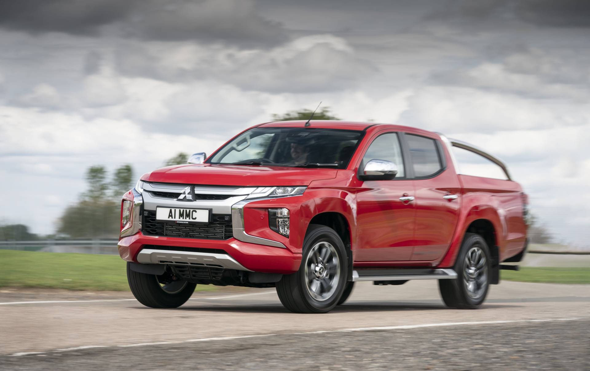 2020 Mitsubishi L200 Arrives In The UK With £21,515 Base Price | Carscoops