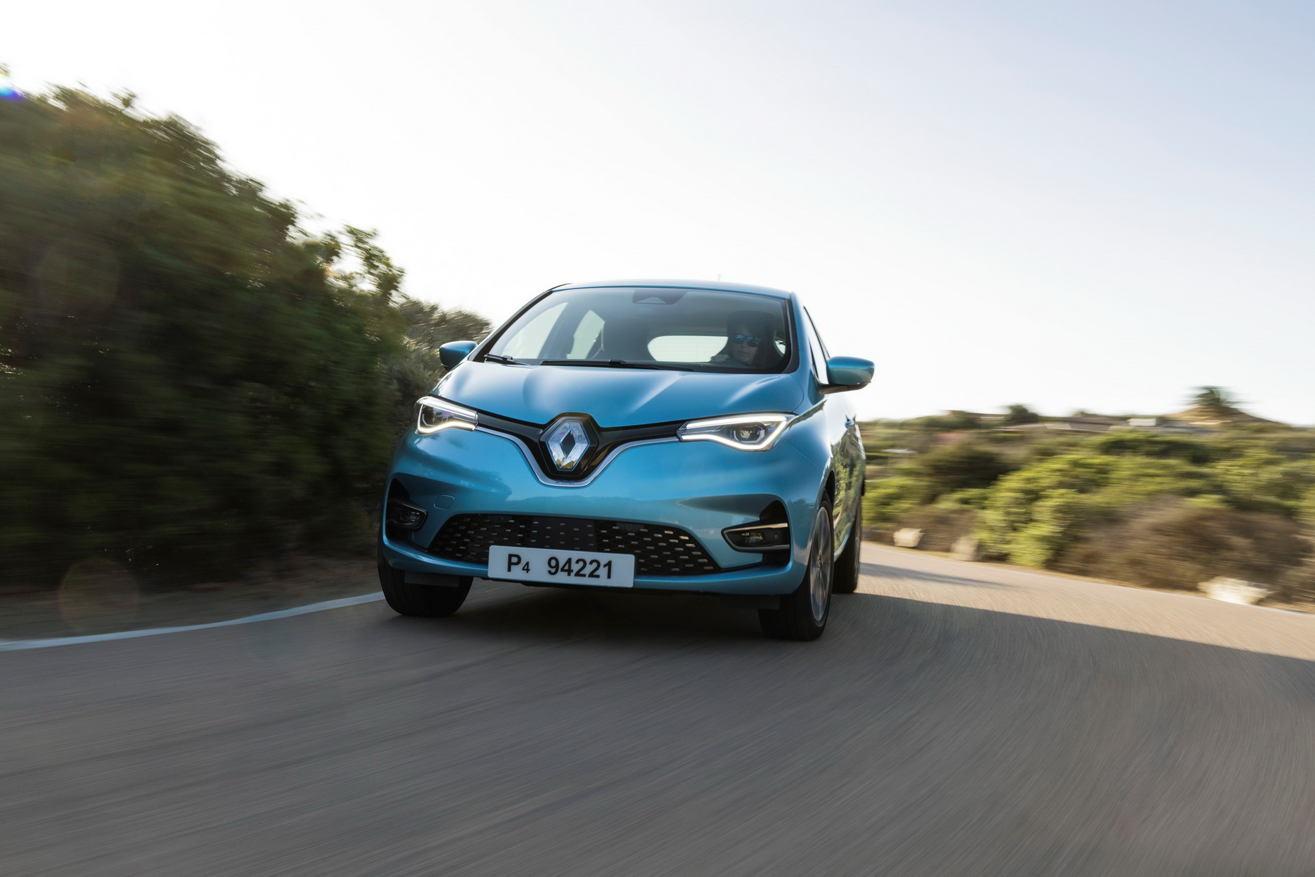 New Renault Zoe EV Launched In Europe With Up To 242 Miles Of Range ...