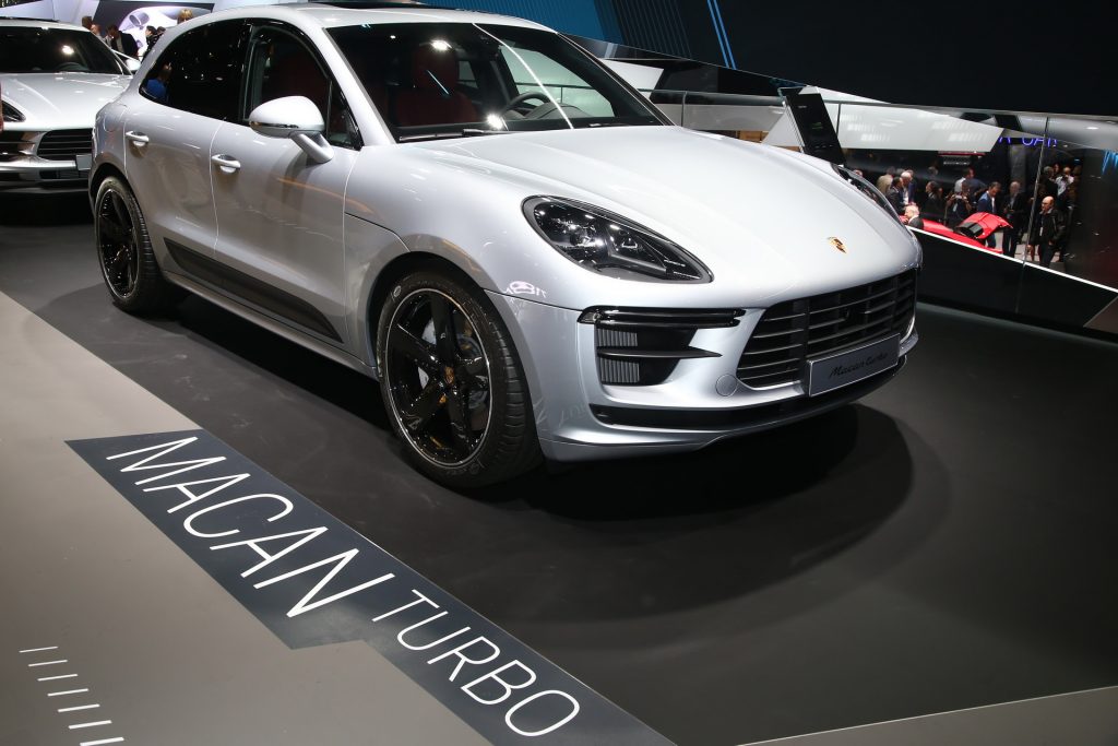 2020 Porsche Macan Turbo Debuts With 434 HP 2.9L Turbo V6 | Carscoops