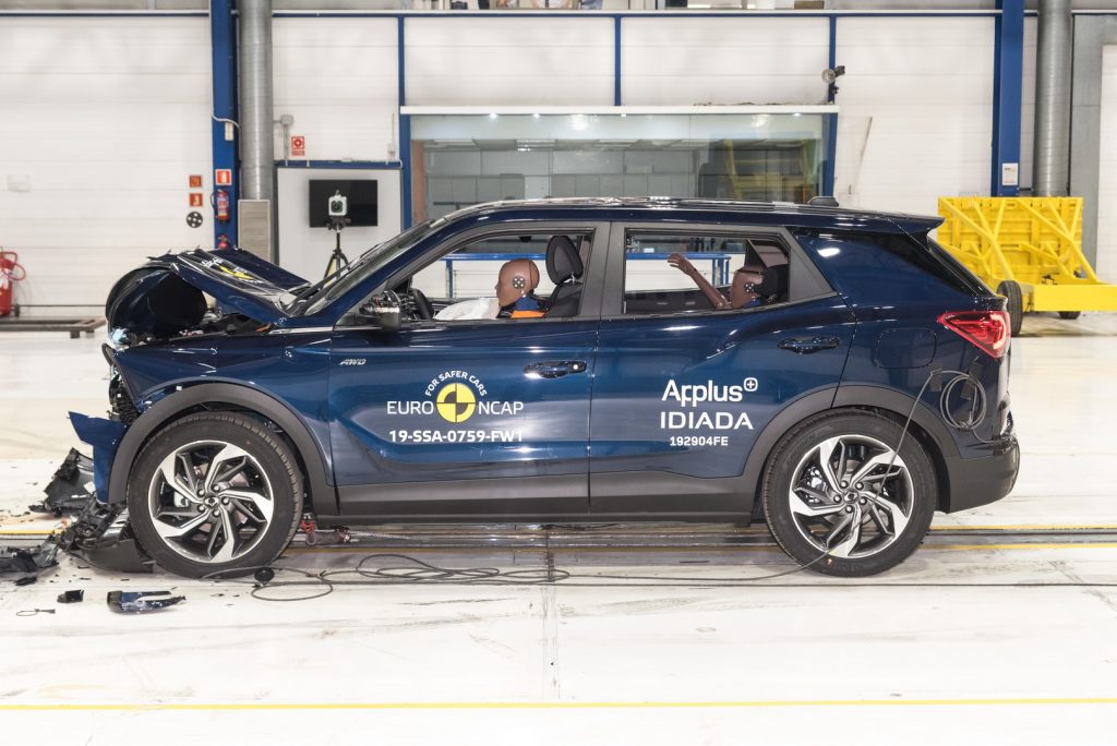 Mercedes-benz Eqc Gets 5-star Rating At Euro Ncap Crash Test | Carscoops