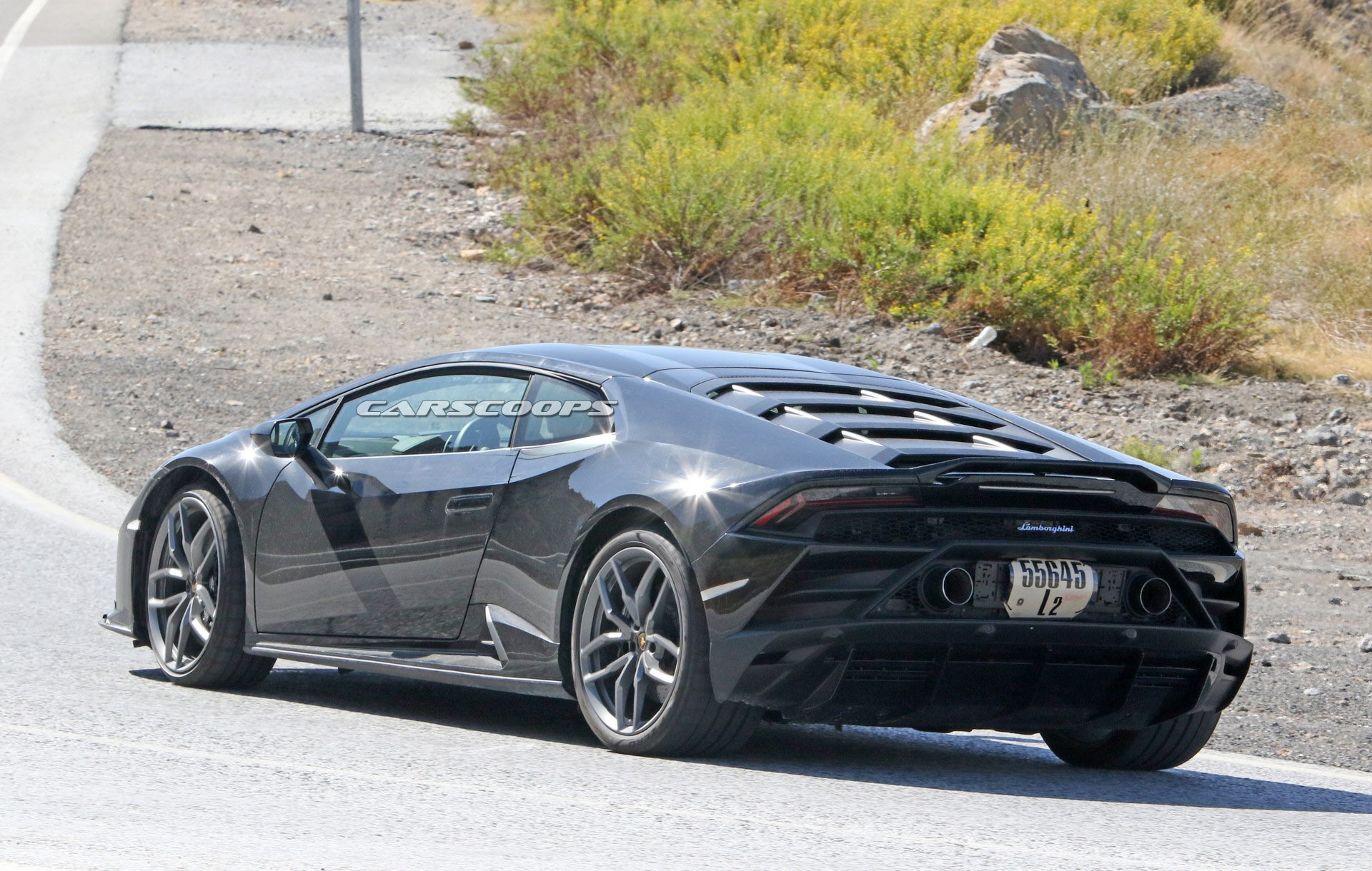 Lamborghini Black 2020