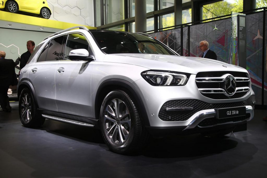 New Mercedes Benz Gle 350 De 4matic Tries To Stand Out Among