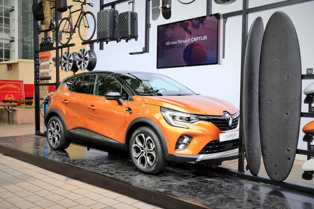 All-New 2020 Renault Captur Wants To Rule Its Niche, Will Soon Add A ...