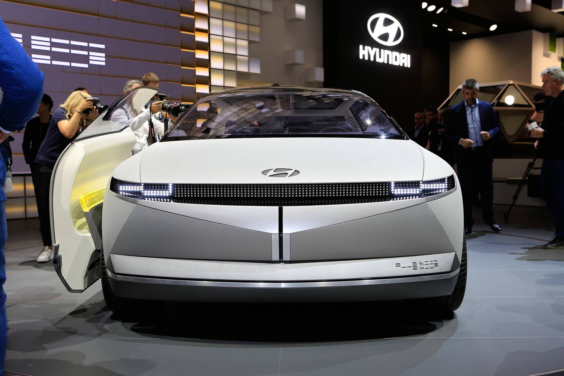 Hyundai 45 EV Concept Finds Inspiration In The Past For The Design Of ...