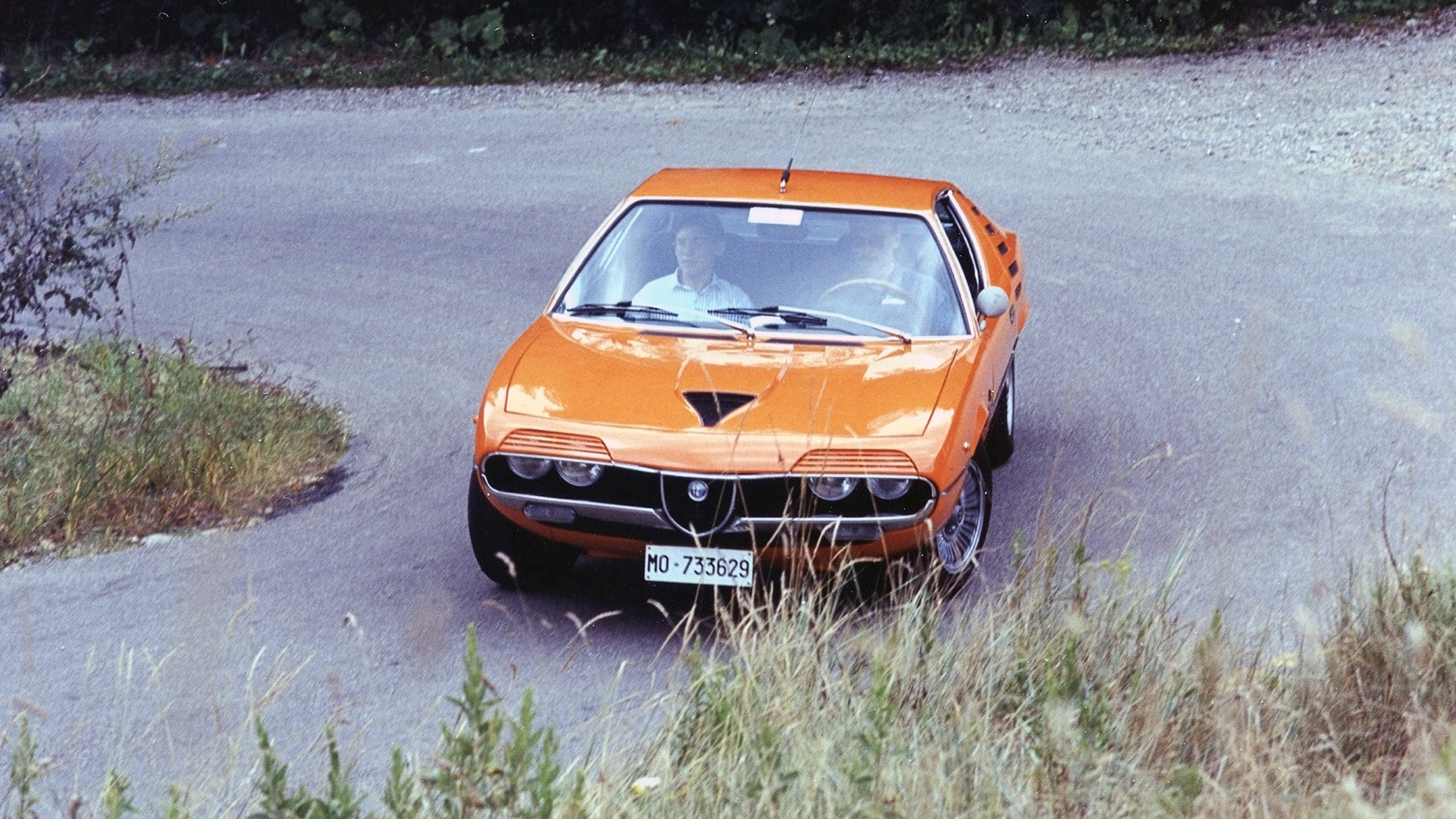 Alfa Romeo Montreal Vision Gt Concept Is Pure Sex On Wheels Carscoops 