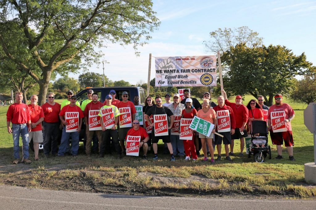 GM And UAW Reach Tentative Agreement As Strike Continues | Carscoops