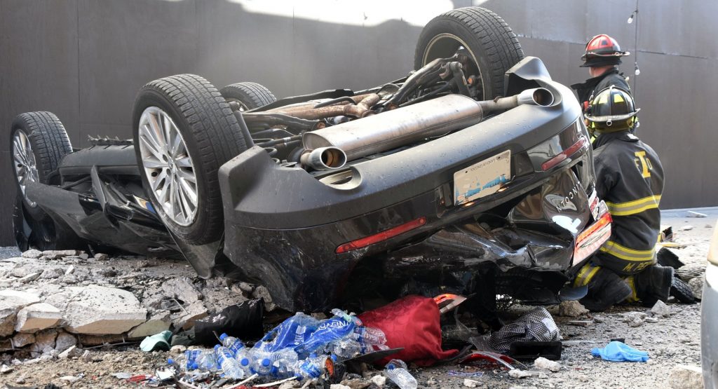  Two Dead After Lincoln Falls Four Levels From Indianapolis Parking Garage