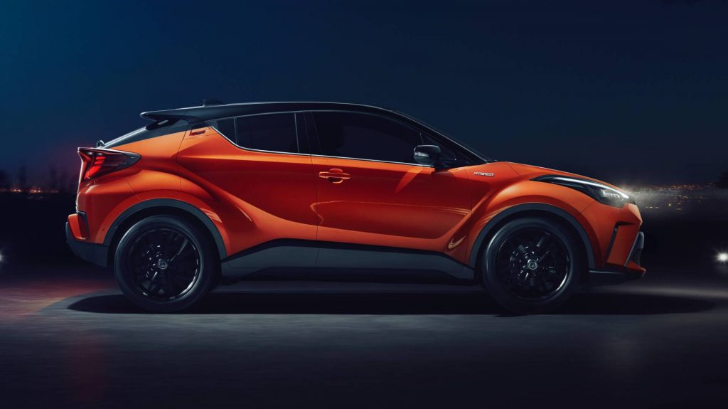 2020 Toyota C-HR Muscled Up In Europe With New 181-HP Hybrid Model ...