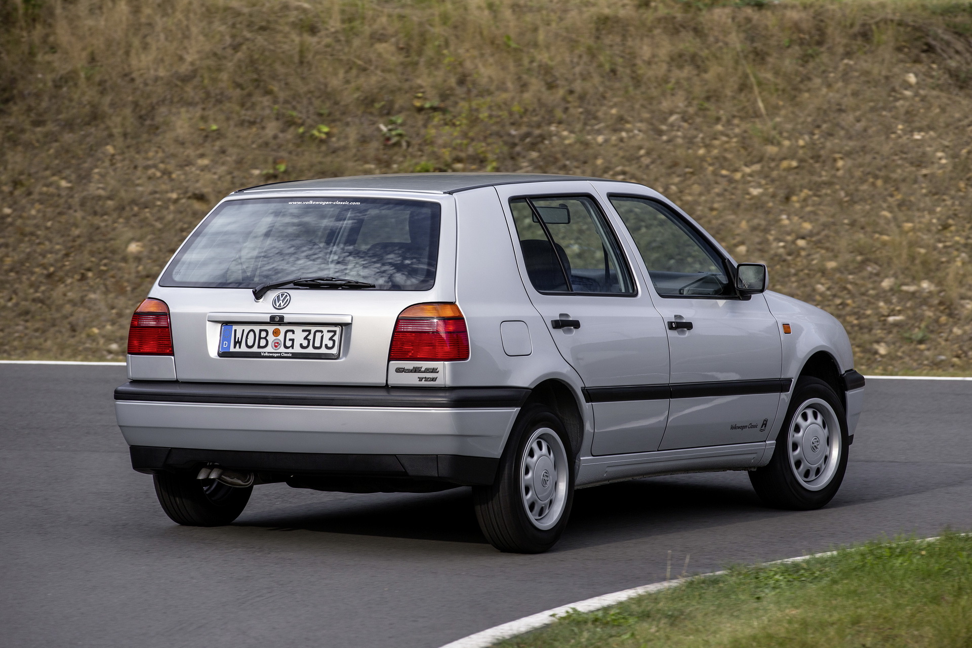 Countdown to the new Golf: Golf Mk3 – a pioneer in safety systems