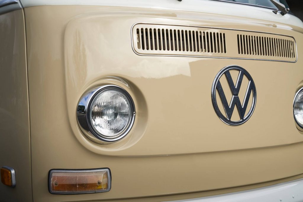 VW Electrifies Classic 1972 Type 2 Bus With The Help Of EV West | Carscoops