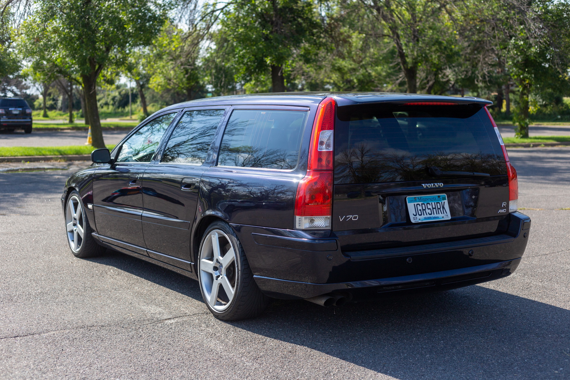 This Volvo V70 R Is A Fast No Nonsense Wagon And It Might Have More Than 300 Hp Carscoops