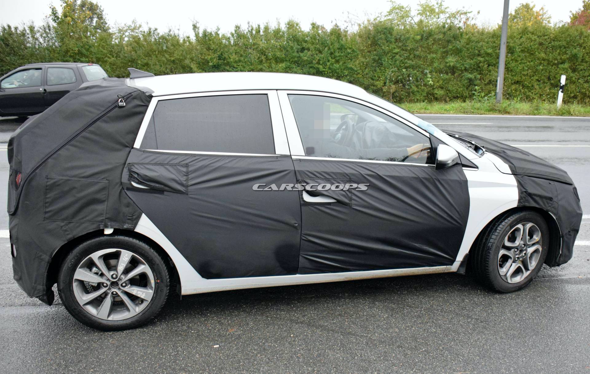 2020 Hyundai i20 Offers First Look Inside, Exterior Remains Camouflaged ...