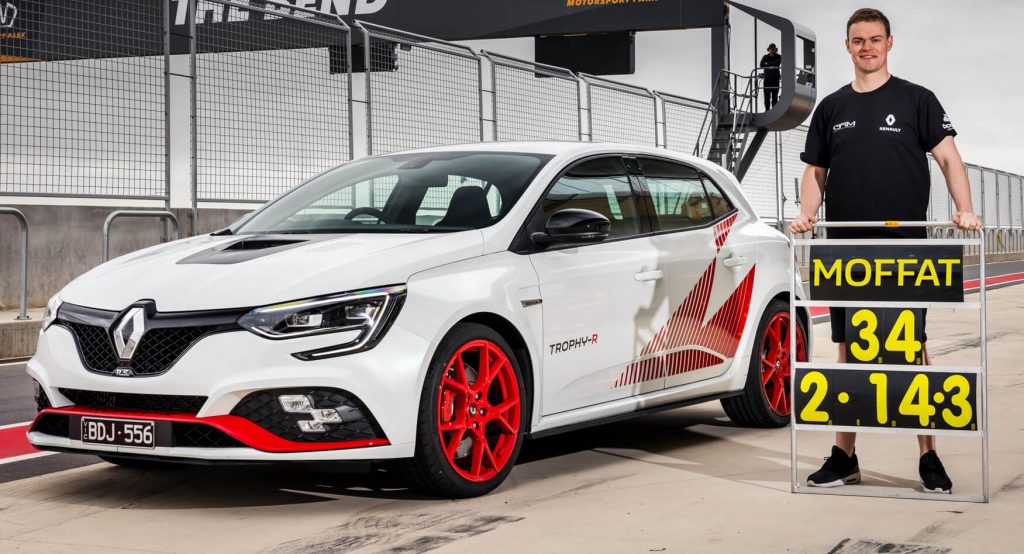  New Renault Megane RS Trophy-R Is Unstoppable, Sets Another Track Record