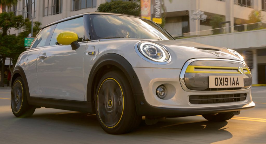  2020 MINI Cooper SE Goes Up For Order In America, Arrives In March