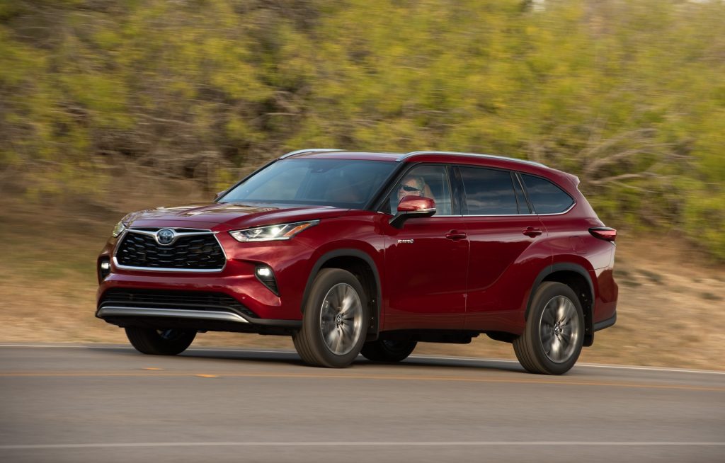 2020 Toyota Highlander Has A Bigger Price Tag To Match Its Larger ...