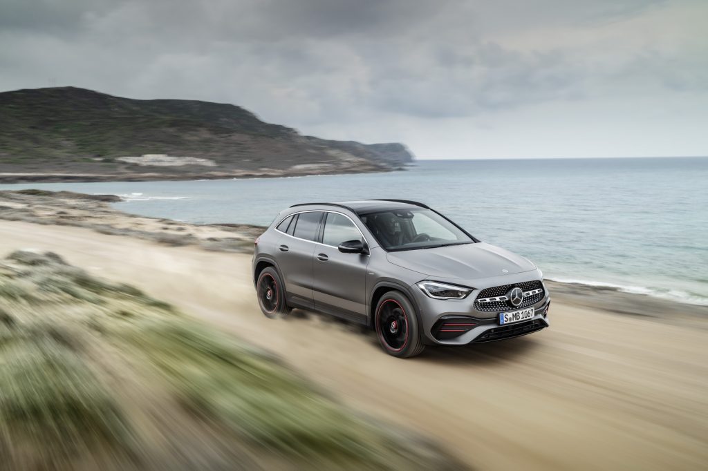 2020 Mercedes GLA Arrives In The UK With A £32,640 Price Tag | Carscoops