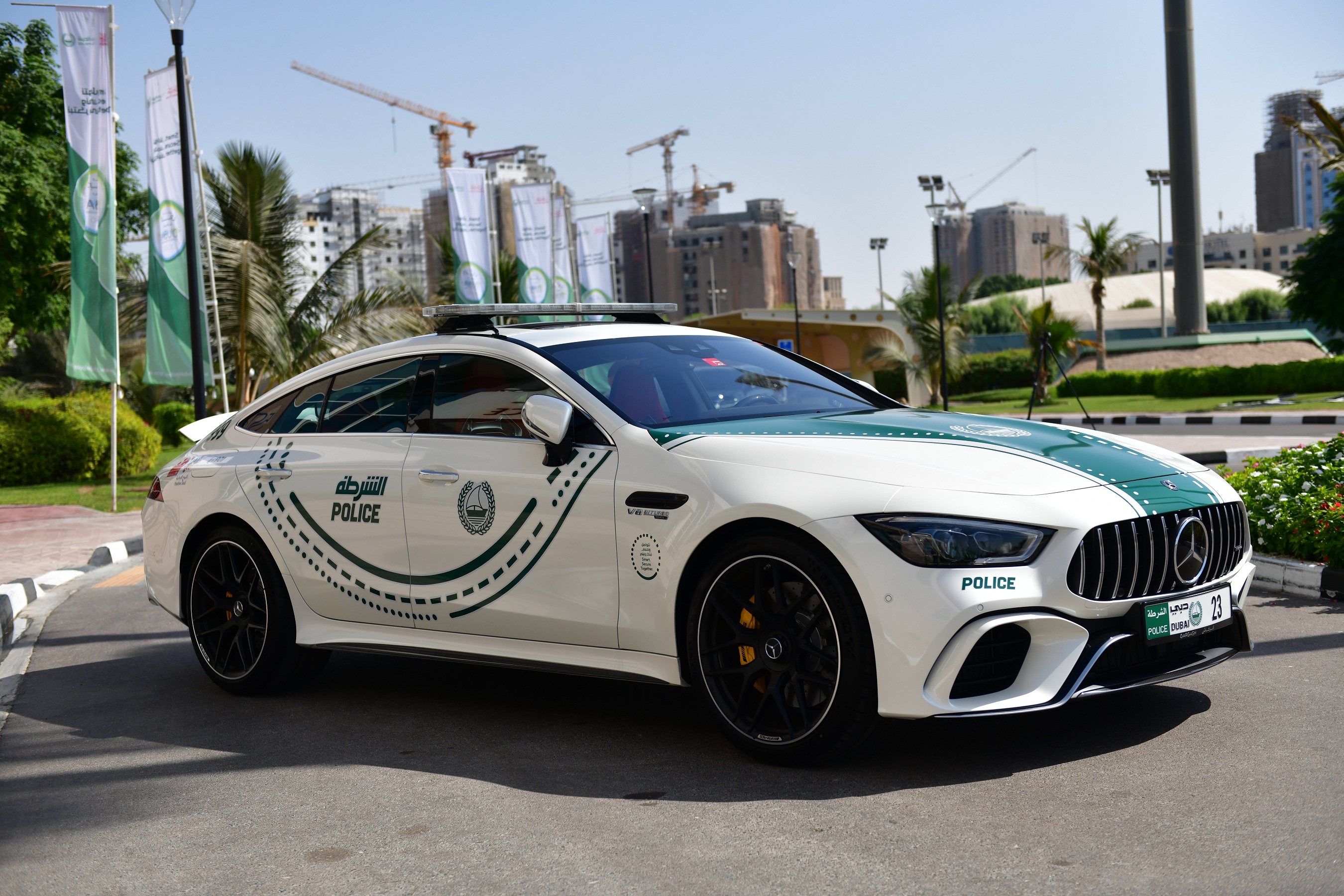 Dubai Police Car Force Gets A Mercedes Amg Gt 63 S Too Because They Can Carscoops