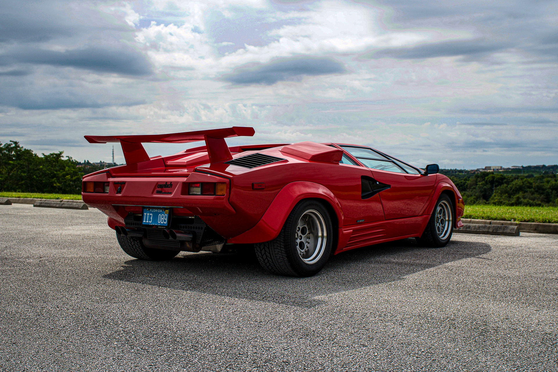 Lamborghini Countach скорость