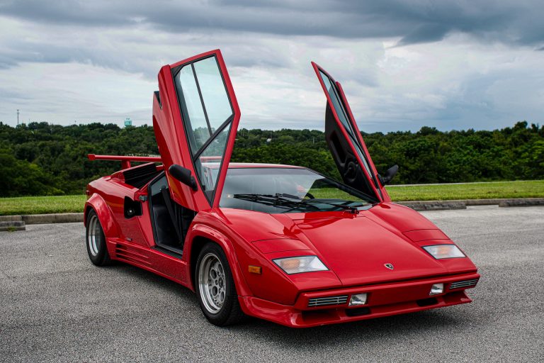 1988 Lamborghini Countach 5000 QV Can Go From 1980s Poster Idol To Your ...