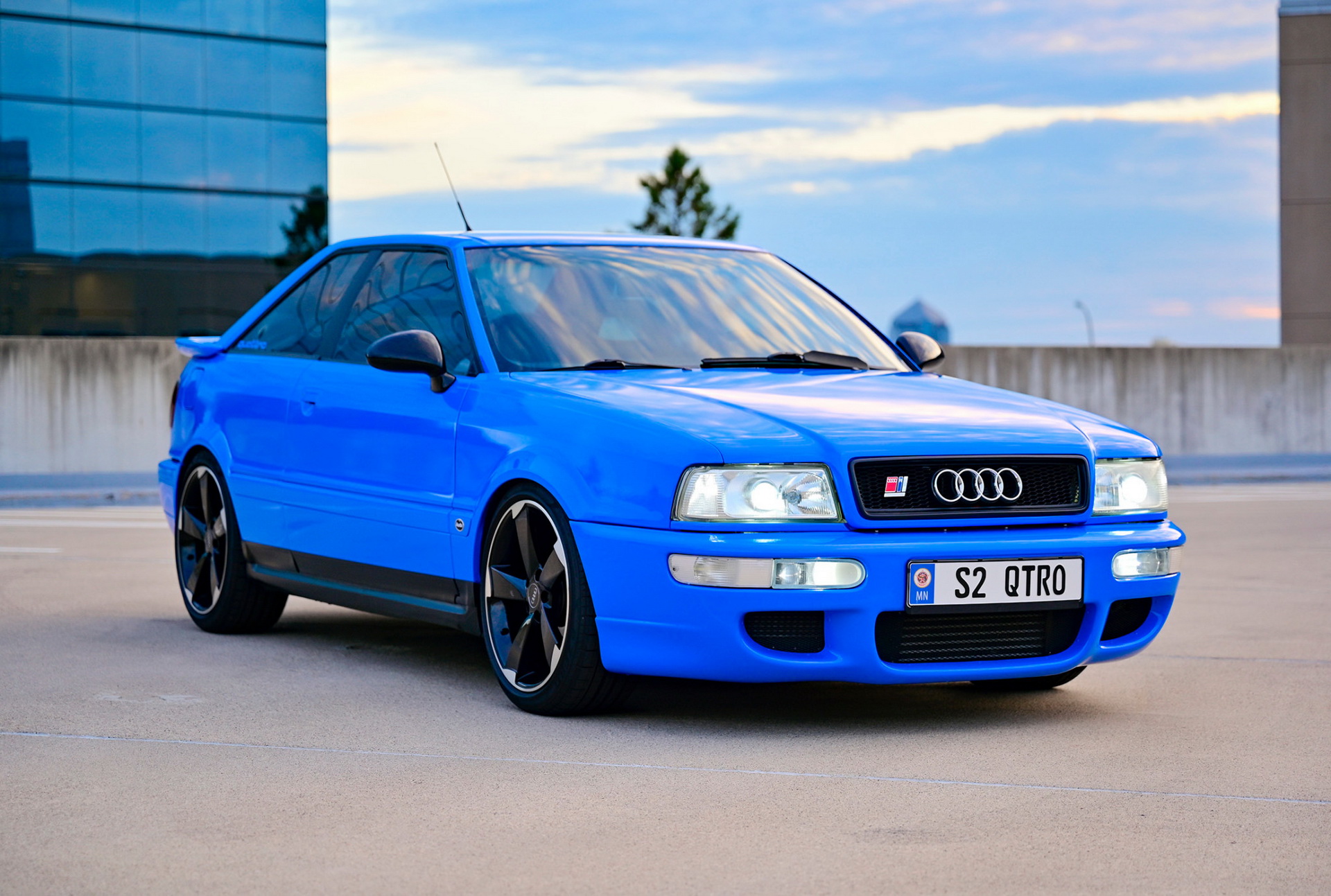 Audi rs2. Ауди rs2 Coupe. Audi s2 Coupe quattro. Audi s2 Coupe. Ауди РС 2 купе.