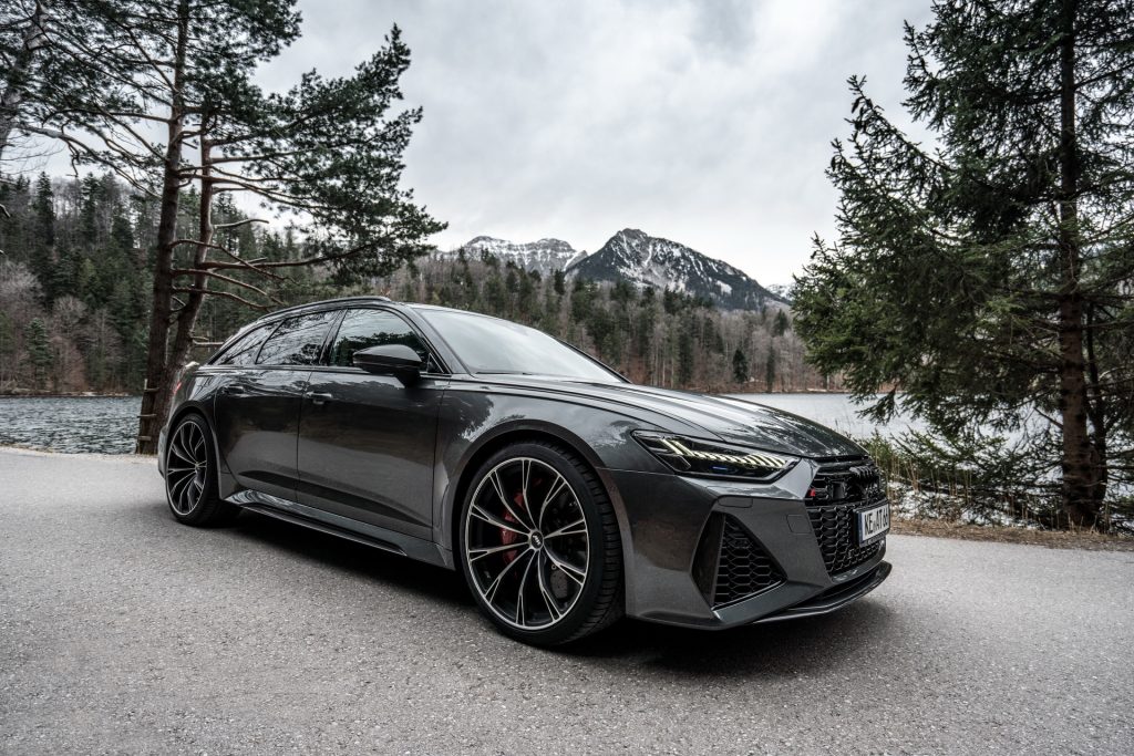 ABT’s 700 PS Audi RS Q8 Takes Stand Against The Lamborghini Urus ...