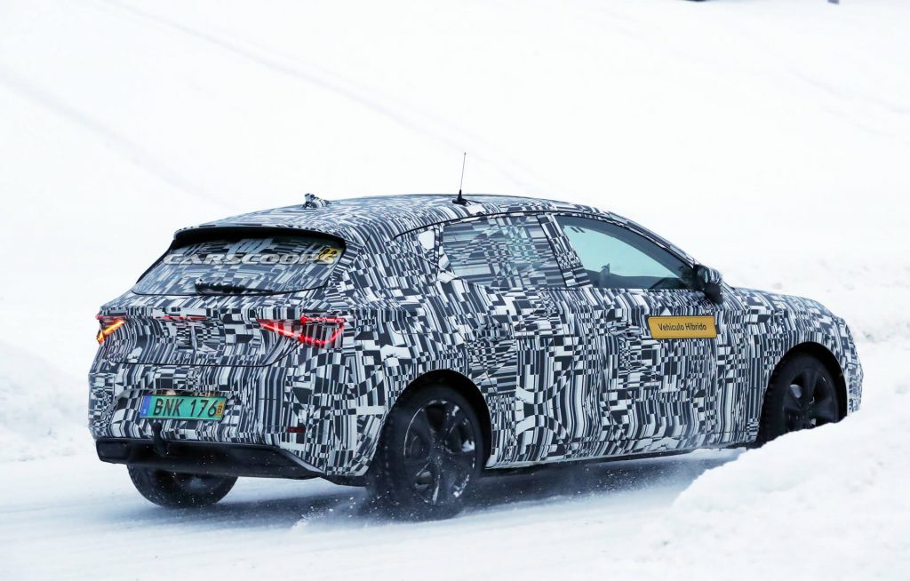 New Seat Leon Spied In Plug-in Hybrid Guise, Could Get 201 HP | Carscoops