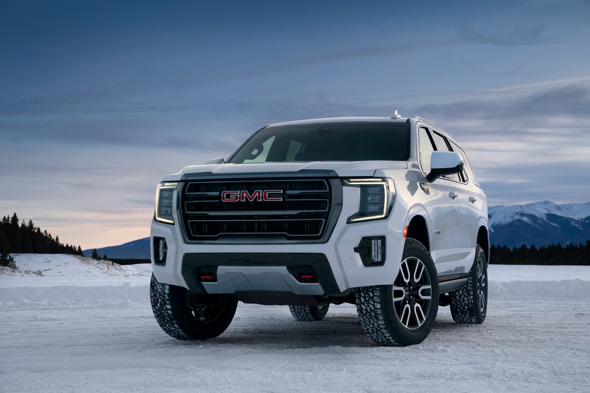 2021 gmc yukon is allnew from the ground up gains rugged
