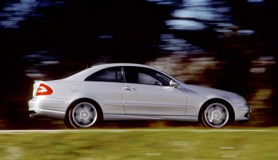 Take Cover: Mercedes-Benz Recalling 745,000 Cars Over Sunroofs That May ...