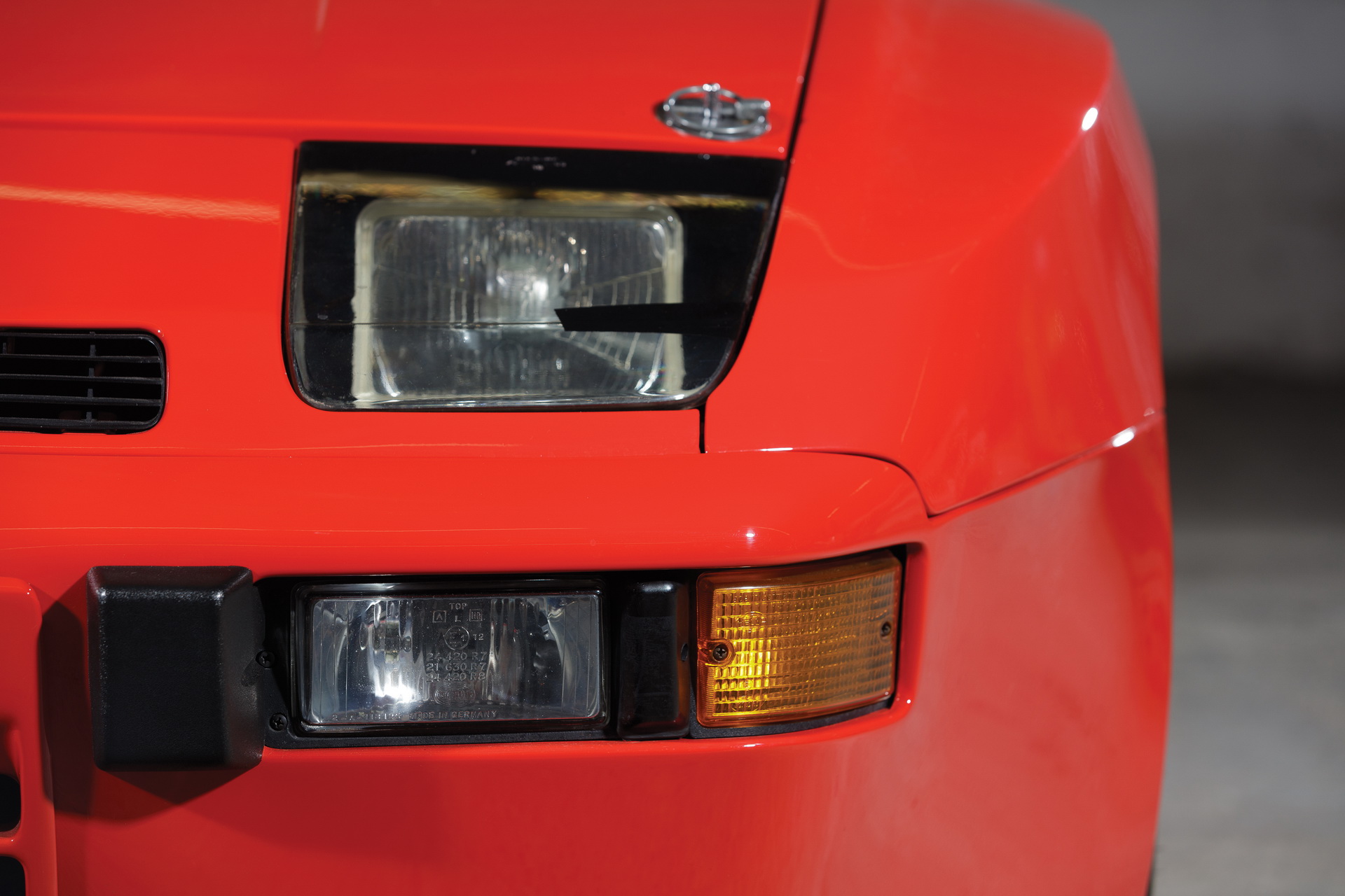 1982 Porsche 924 Carrera Gts Is An Automotive Unicorn That Comes With 