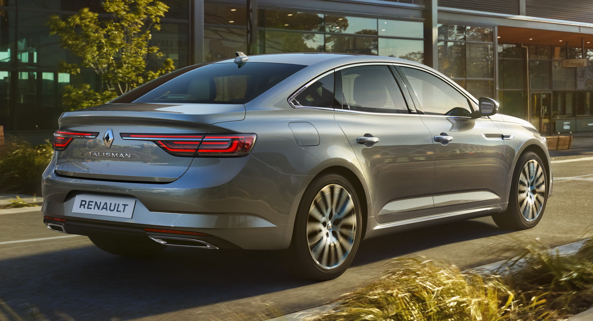 2020 Renault Talisman Goes Official With An Improved Cabin, More