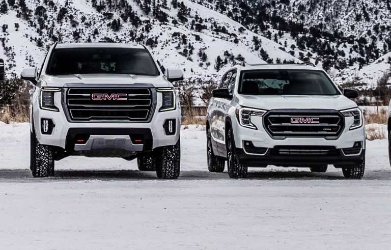 U Spy The 2021 GMC Terrain And Its All-New Grille | Carscoops